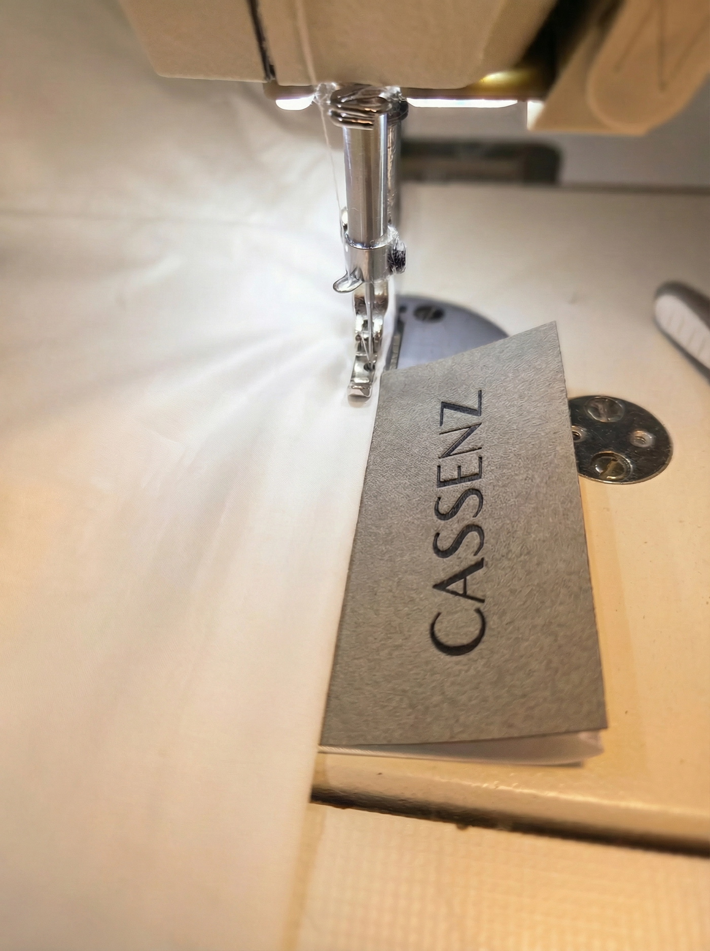 <p>Quality you feel<br/><em>night after night</em></p>